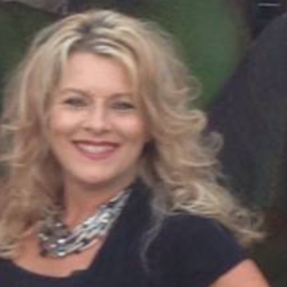 Meet your Posher, Paula - Picture 1 of 1